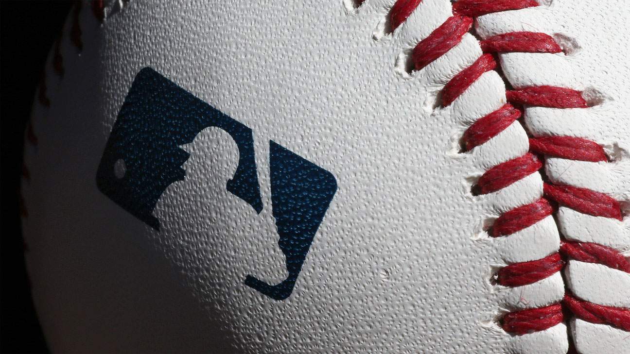 MLB Mookie Betts revela a Aaron Judge por qué cambia de posiciones