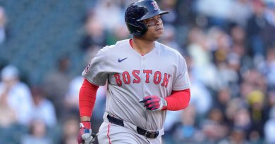 Rafael Devers lidera victoria de Medias Rojas