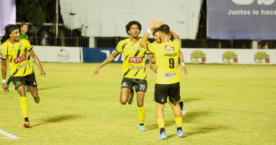 Moca FC remonta al minuto 89 con gol de Yohan Parra para vencer al Atlético Vega Real