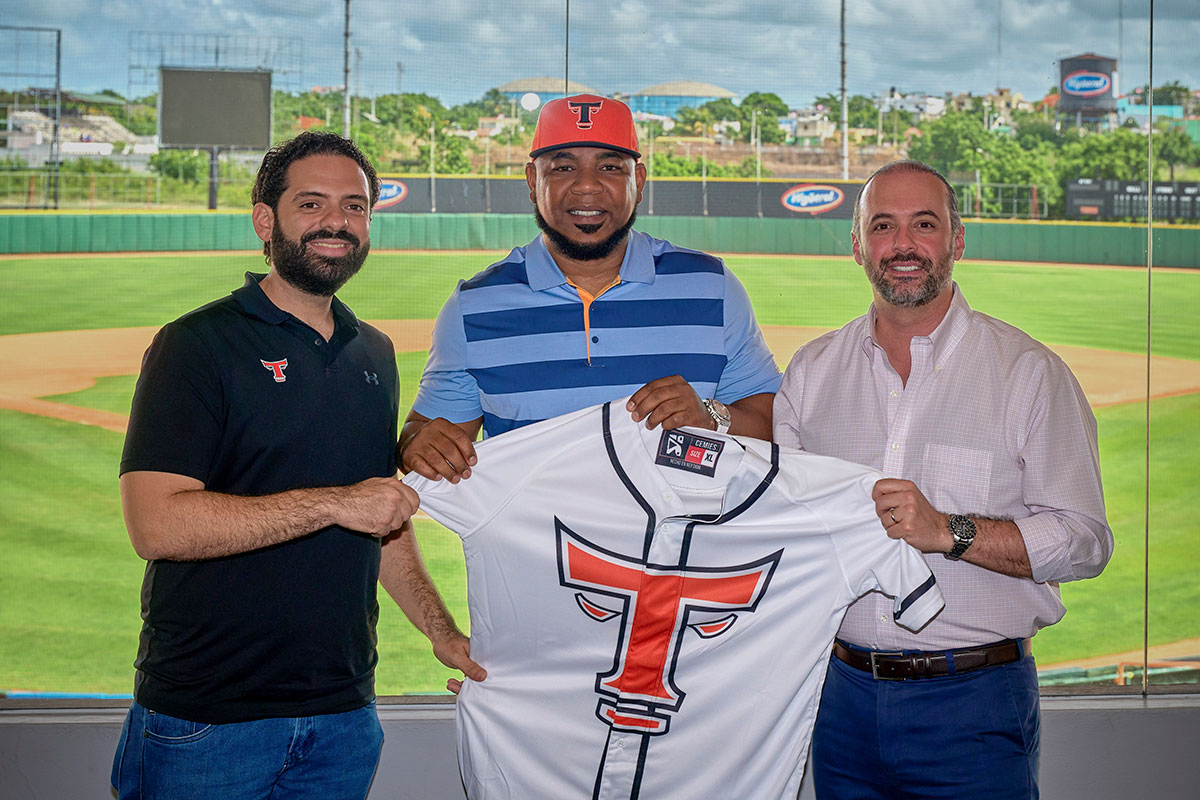 Edwin Torillo Toros del Este incorporan a Edwin Encarnación como asesor | EN EL ...