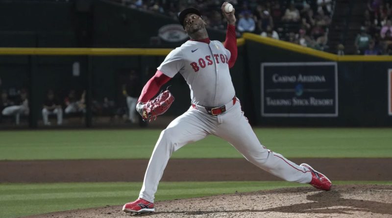 Aroldis Chapman sigue intratable: con un dominio histórico