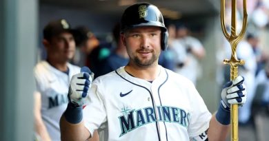 Cal Raleigh rompe récord histórico de jonrones con los Marineros