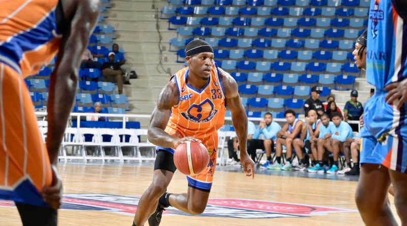 Huellas del Siglo derrota a Los Prados en el TBS Distrito 2025