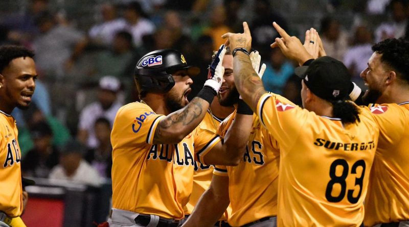 Águilas Cibaeñas logran remontada espectacular ante las Estrellas
