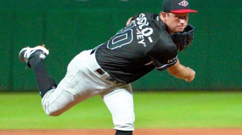 Grant Gavin con una brillante apertura y condujo a los Leones del Escogido a una victoria 2-0 frente a las Estrellas Orientales