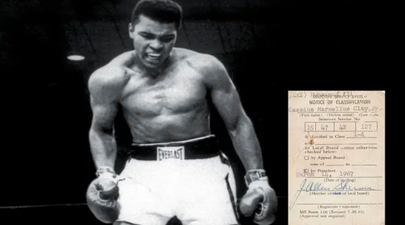 Tarjeta de reclutamiento que Muhammad Ali será subastada