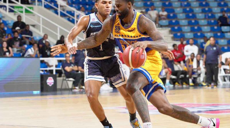 Tony Farmer - Mauricio Báez