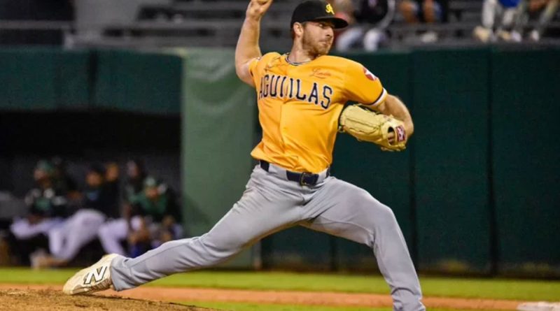 Águilas Cibaeñas remontan y vencen a las Estrellas Orientales 5-3