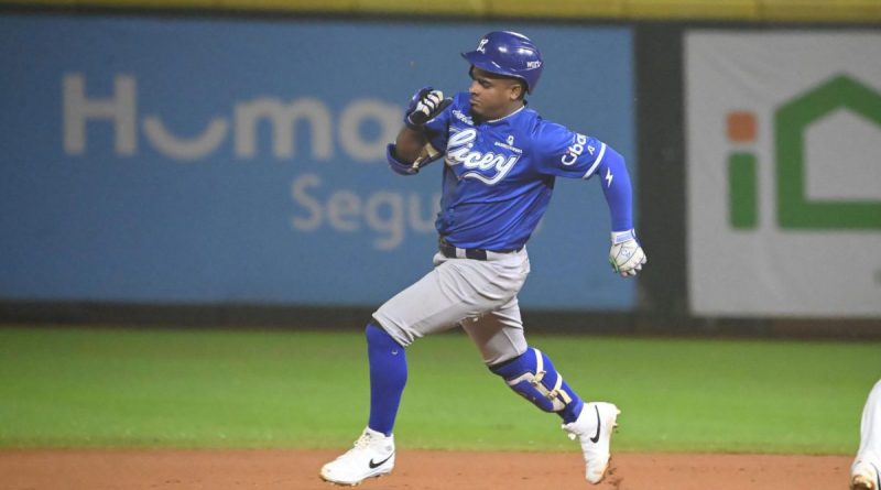 Tigres del Licey vencen al Escogido con ataque oportuno