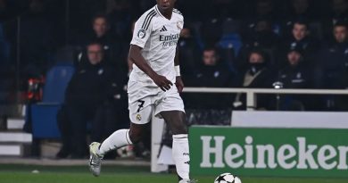 Real Madrid aplasta al Betis 5-1 con pitos a Vinícius Jr.