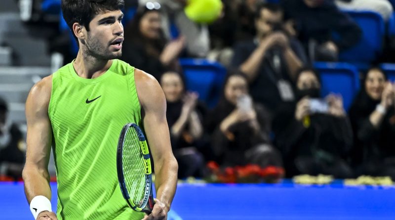 Carlos Alcaraz conquista Doha tras arrollar a Fils en 50 minutos