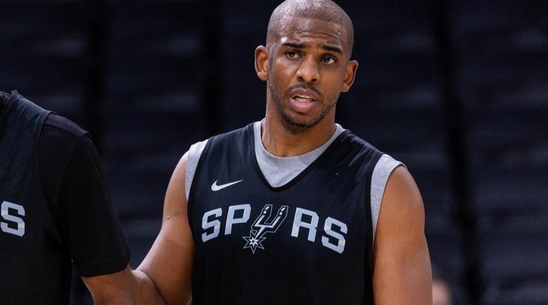 El base de la NBA Chris Paul anunció este viernes que se retira de la competición instantes después de que su último equipo, los Toronto Raptors, comunicara que decidió rescindir su contrato.