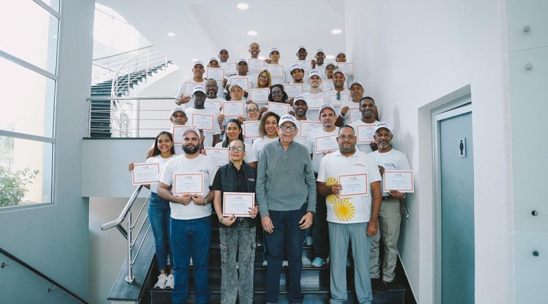 Comité Orgaizador Juegos Santo Domingo 2026 capacitan técnicos de taekwondo