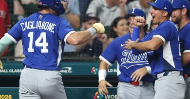 Italia da la sorpresa y vence a Estados Unidos en Clásico