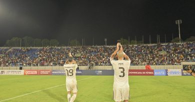Un histórico empate entre Leyendas del Real Madrid y Barça