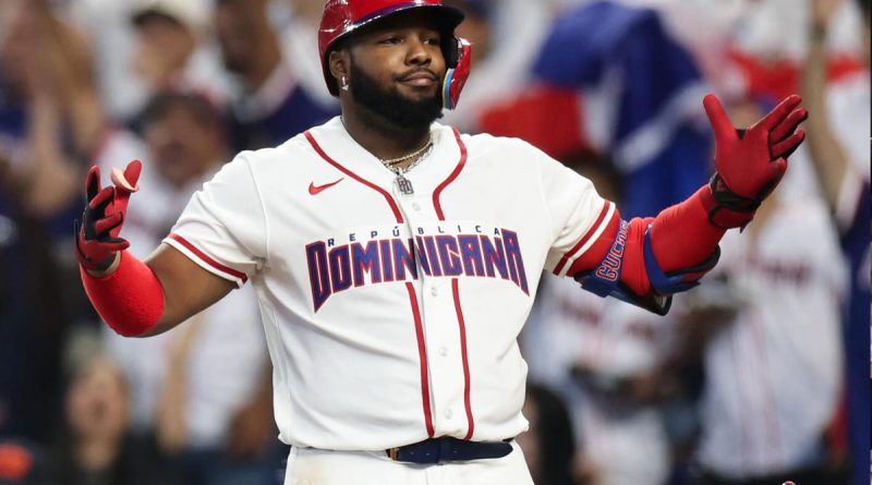 Vladimir Guerrero Jr. y Dominicana vencen a Paises Bajos 12-1