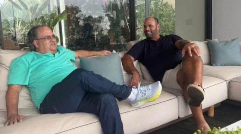 Albert Pujols y el Ing. Miguel Feris