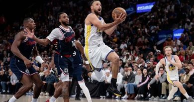 La magia de Stephen Curry apaga a los Clippers