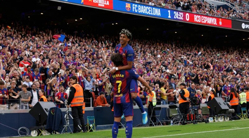 Lamine Yamal y Ferran Torres acercan al Barcelona al título liguero
