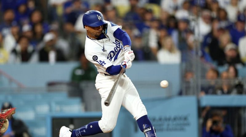 Mookie Betts a lista de lesionados tras sufrir lesión en oblicuo