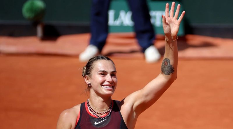 Sabalenka suma 100 triunfos como número uno y avanza a octavos de Roland Garros