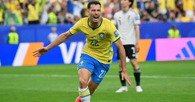 Brasil remonta a Japón de infarto y avanza a octavos