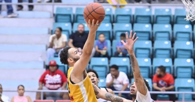 Metros de Santiago derrotan a Reales y clasifican a semifinales