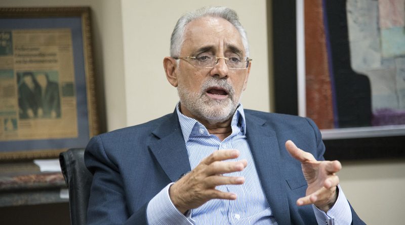Vitelio Mejía responde a demanda sobre finanzas de Lidom