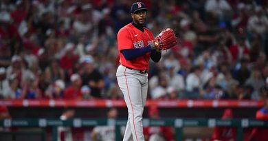 Aroldis Chapman impone récord de ponches para relevistas