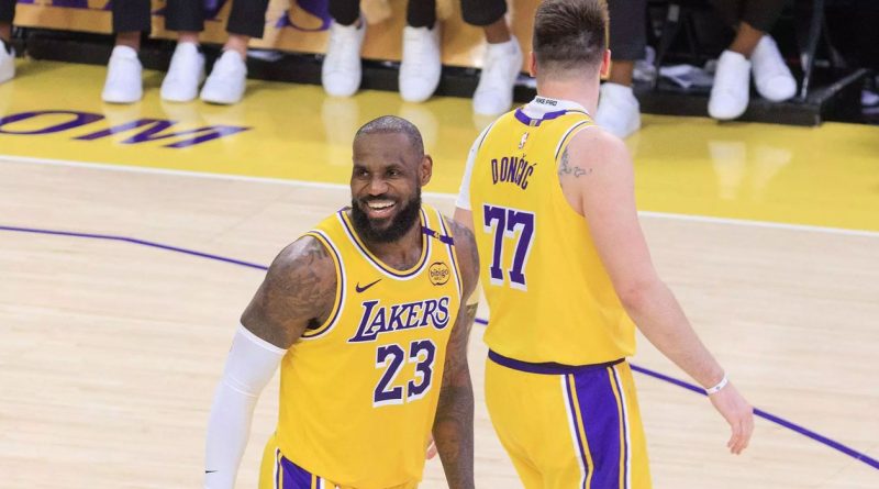 LeBron James deja los Lakers y busca un histórico Big 4