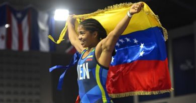 Nathaly Griman oro en lucha libre en Santo Domingo 2026