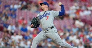 Blake Snell abandona partido por lesión en la ingle