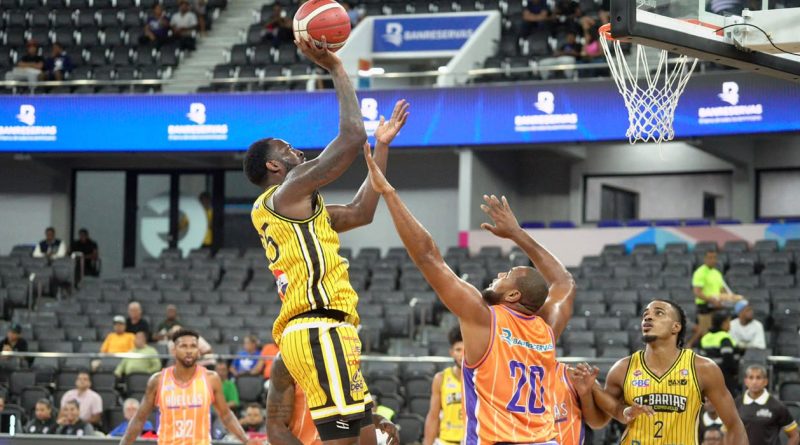 Rafael Barias domina 82 por 71 Huellas del Siglo TBS Distrito 2026