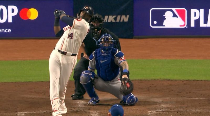 Yordan Álvarez conecta su jonrón 40 y Astros vencen Reales