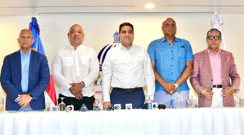 Juan Núñez y Kelvin Cruz anuncian Premundial Sub-18 en República Dominicana